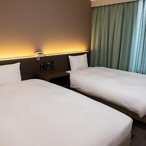 Zimmer mit zwei Einzelbetten